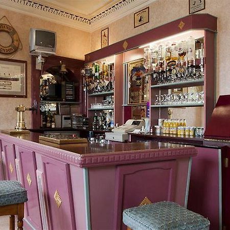 Waverley Hotel Nairn Esterno foto